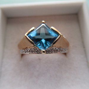 14K Solid Gold Blue Topaz & Diamond Ring
